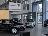 4S店汽車展廳室內展覽展示效果-2220-03